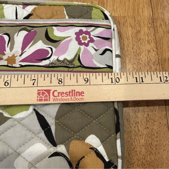 Vera Bradley Suzani Tablet Quilted IPad Sleeve - Picture 6 of 7